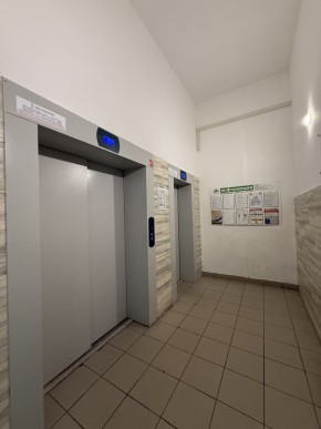 пр-кт. Академика Сахарова,31 в Карпинске - karpinsk.yutvil.ru - фото 15