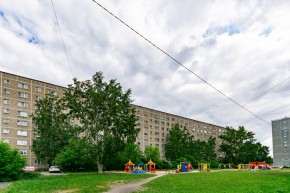 ул. 40-летия Комсомола,26 в Карпинске - karpinsk.yutvil.ru