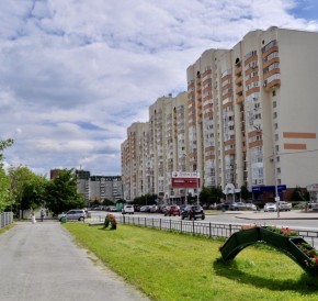 ул. Академика Шварца,14 в Карпинске - karpinsk.yutvil.ru ул. Академика Шварца,14 в Карпинске - karpinsk.yutvil.ru
