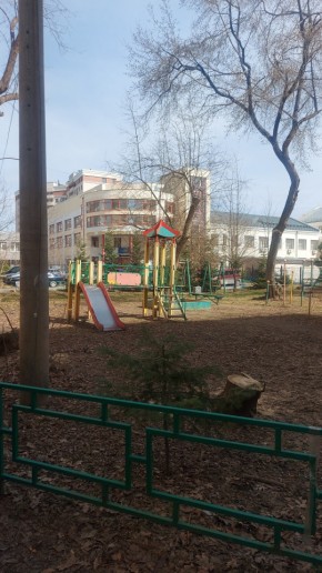 ул. Челюскинцев,70 в Карпинске - karpinsk.yutvil.ru - фото 4