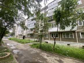 ул. Механизаторов,100 к 4а в Карпинске - karpinsk.yutvil.ru - фото 1 ул. Механизаторов,100 к 4а в Карпинске - karpinsk.yutvil.ru - фото 1