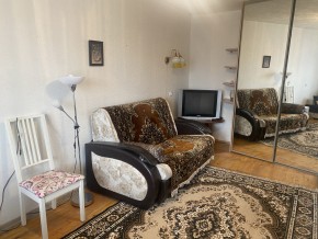 ул. Победы,37 в Карпинске - karpinsk.yutvil.ru ул. Победы,37 в Карпинске - karpinsk.yutvil.ru