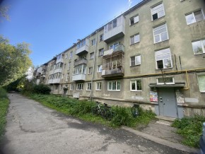 ул. Солнечная,43 в Карпинске - karpinsk.yutvil.ru